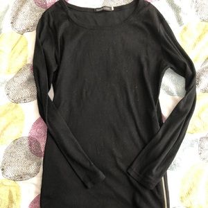 Black-Gold Zipper sweater